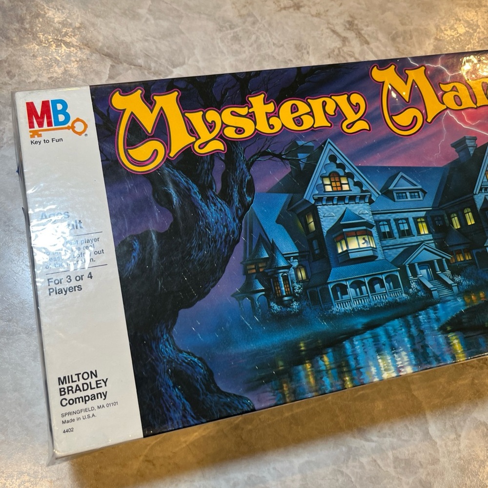 Mystery Mansion Board Game new